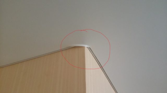 Полотно плохо заправлено Полотно плохо заправлено